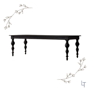 Aux Raisins Dining Table