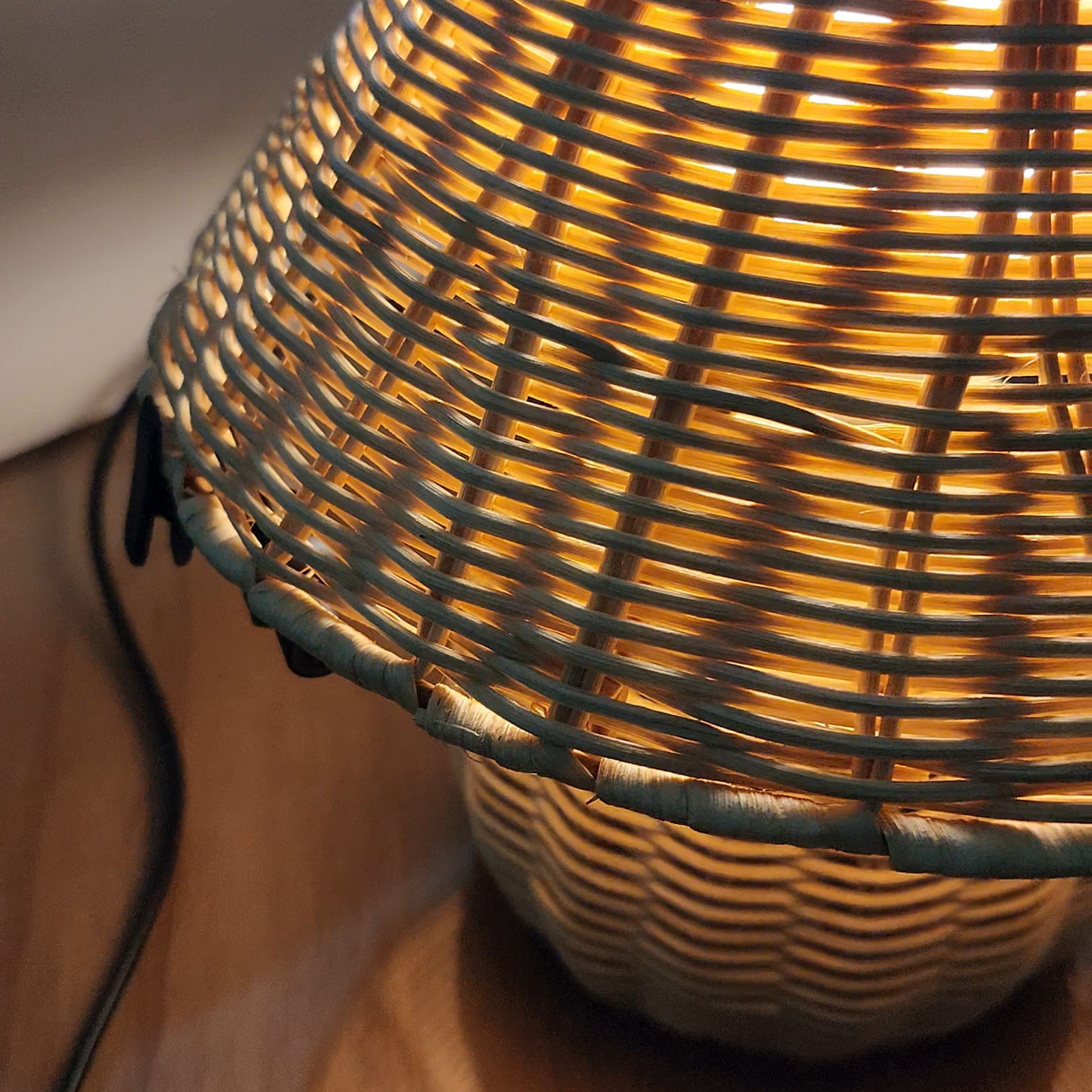 Rattan Lamp